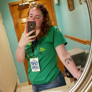 Meet your Posher, Julee